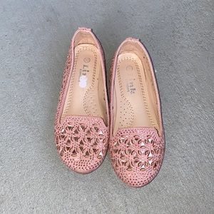 Pink gem flats